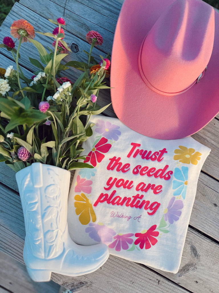 TRUST THE SEEDS – The Walking A