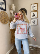 Load image into Gallery viewer, QUILTED HEART GOOSE