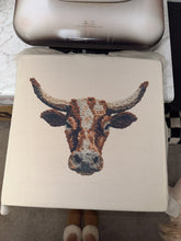 Load image into Gallery viewer, CROCHET COW