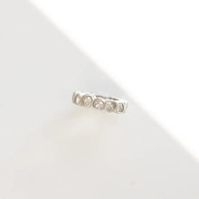 Load image into Gallery viewer, RYNLEE CRYSTAL HEART RING SZ 7
