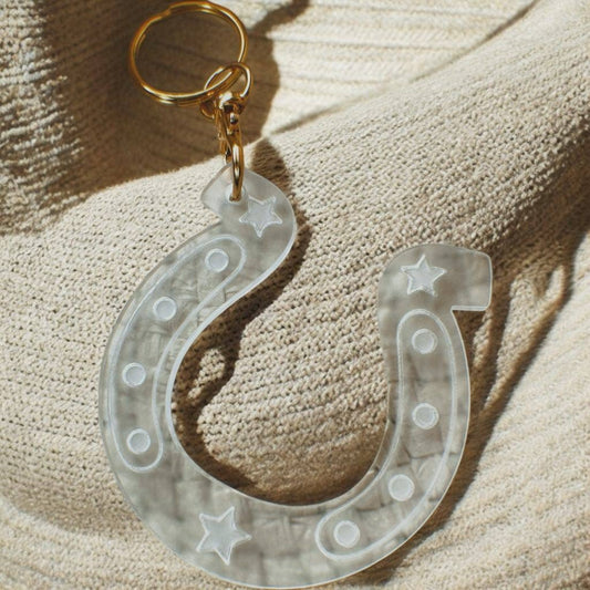 Lucky Horseshoe Keychain: Silver