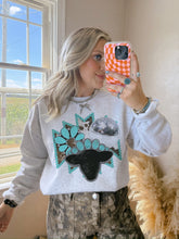 Load image into Gallery viewer, THE ESSENTIALS
