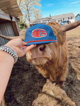 Load image into Gallery viewer, VINTAGE EAT BEEF CAP
