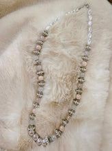 Load image into Gallery viewer, THE SNOW WHITE NECKLACE

