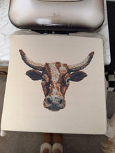 Load image into Gallery viewer, CROCHET COW
