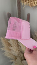 Load and play video in Gallery viewer, BUCKIN’ HIGHLAND CAP
