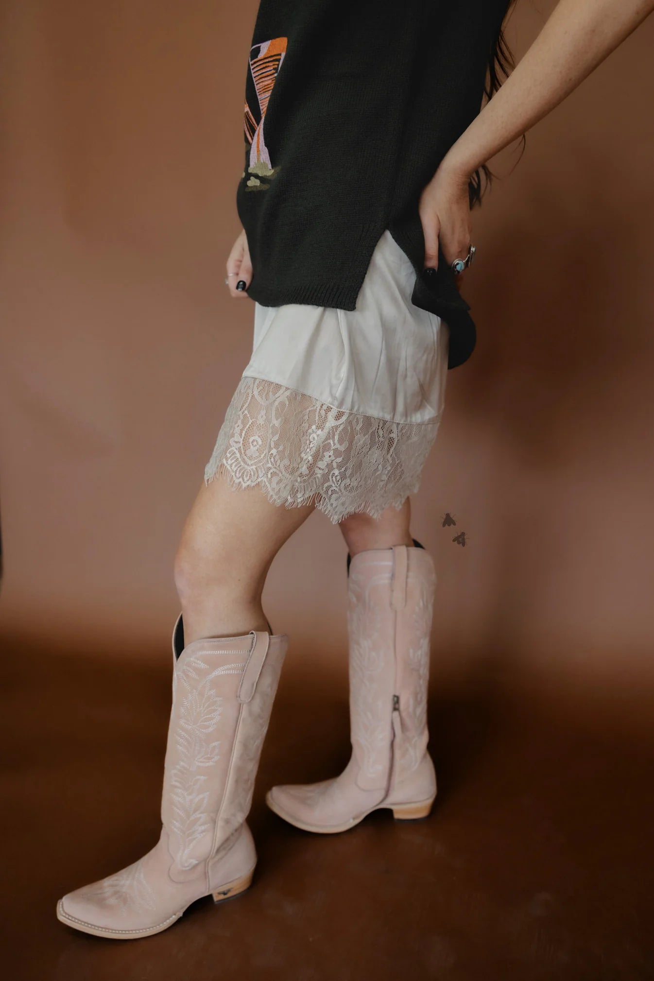 TAUPE LACE EXTENDY